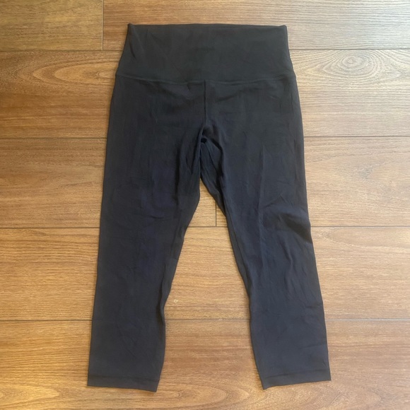 Lululemon Align Crop 21” - Picture 4 of 9